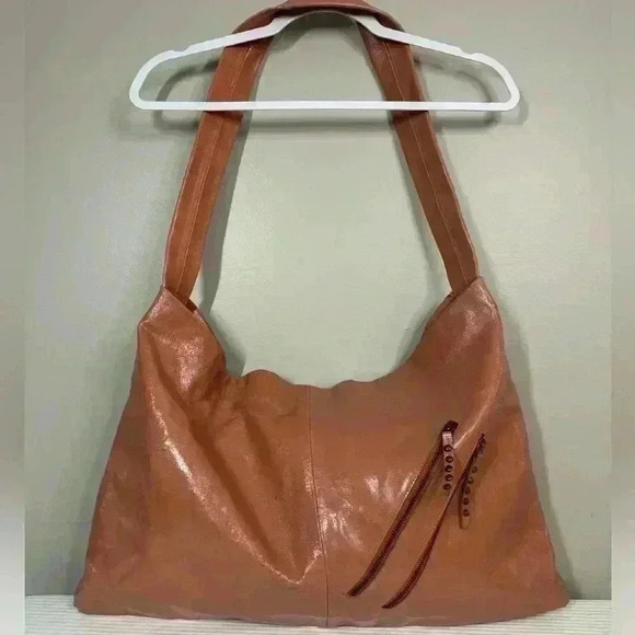 Free People patent perfect carryall bag in pink. thick strap patent leather - Picture 4 of 15